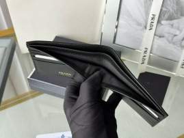 Picture of Prada Wallets _SKUfw197974527fw